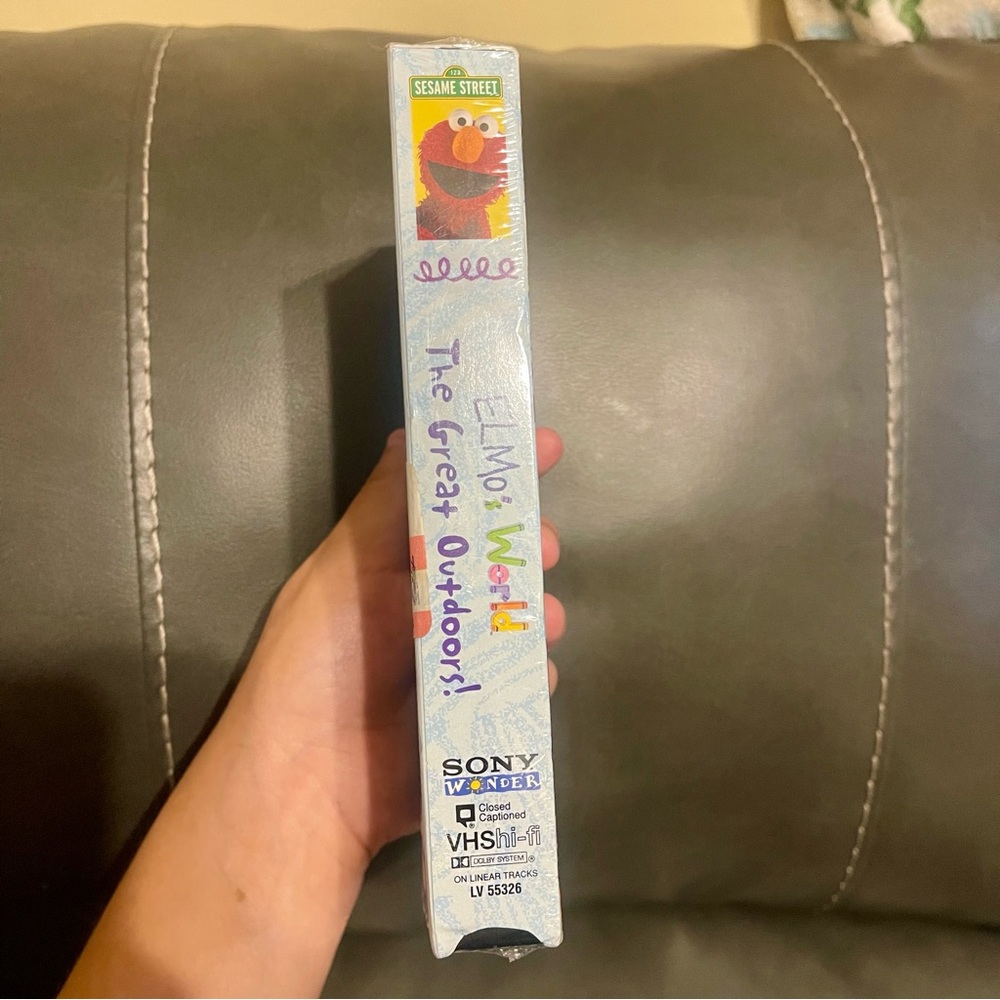 Vintage New Sesame Street Elmo's World The Great Outdoors VHS 2000s Sony Wonder - Picture 3 of 5